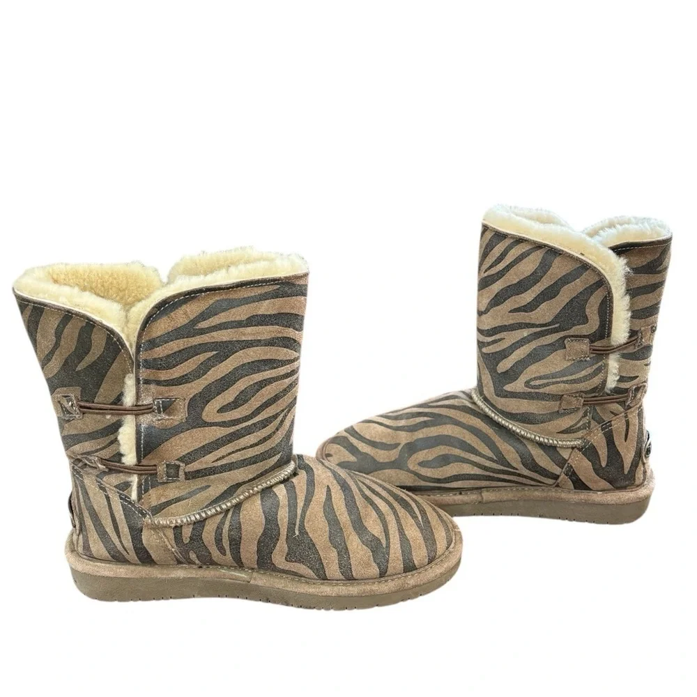 BEARPAW STRIPED LEATHER BOOTS, SIZE 7